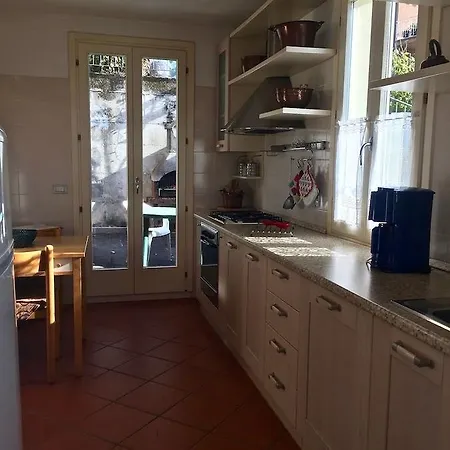 Apartment Esther 1